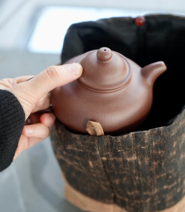 Xiangyunsha Tea Travel Pouch Teaware- Cha Moods