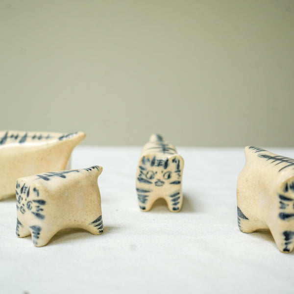 Mini Ceramic Tiger (Qinghua) Teapet Teaware- Cha Moods