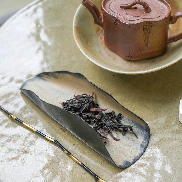 Wugu Series Aluminum-Core Lacquer Tea Scoop – Shell Form (Chaze) Teaware- Cha Moods