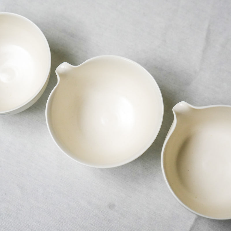 'Shān Chá Huā Camellia' Ceramic Handmade Matcha Bowls