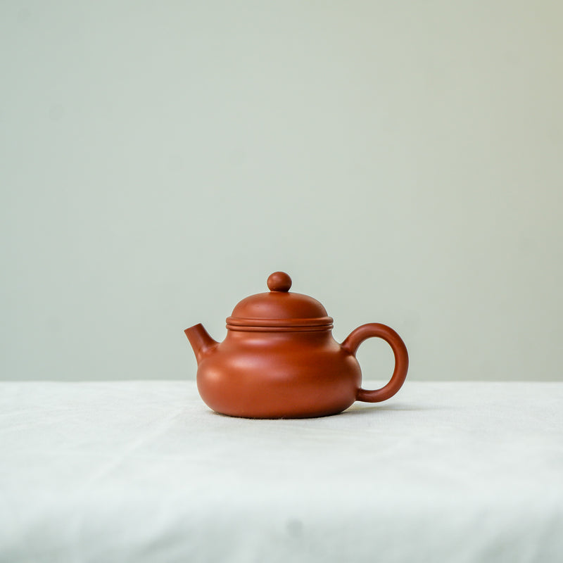 Chaozhou Rongtian Shoula Hongni Teapot 140ml