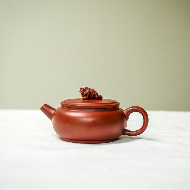 Yixing Hongni Toad Pet Theepot 120ml theeservies Cha Moods