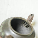 Song Bao Chun (松抱春) Yixing Teapot – 130ml