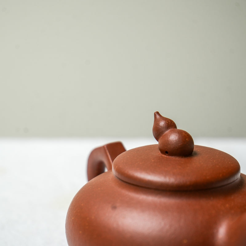 Yixing Hulu Jiangpo Teapot 240ml Teapot- Cha Moods