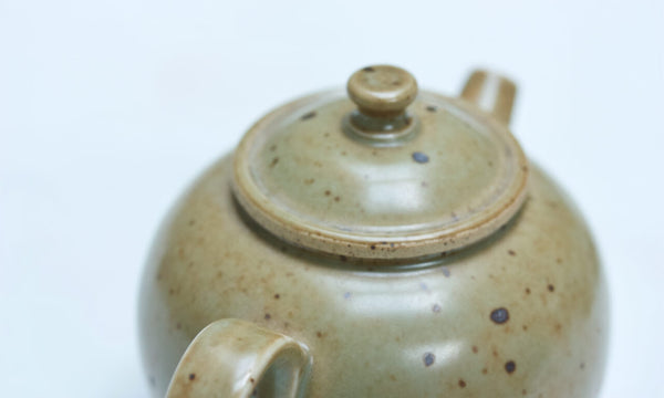 Watercolor 'Pistachio Green' Teapot 200ml  Teaware- Cha Moods